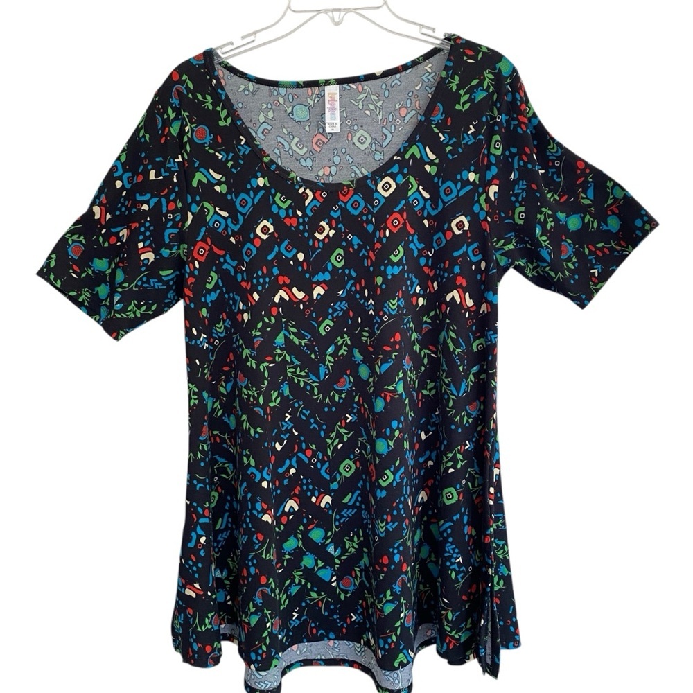LulaRoe Perfect Tee Swing Top Size Medium